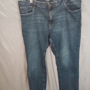 Izod Straight Fit Jeans